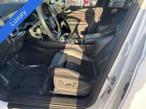 2018 Audi SQ5 3.0T Premium Plus