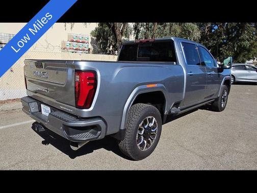 2024 GMC Sierra 2500 Denali Ultimate