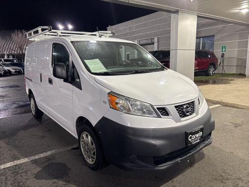 2015 Nissan NV200 S