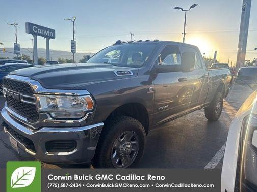 2020 RAM 2500 Tradesman Crew Cab 4X4 6'4' Box