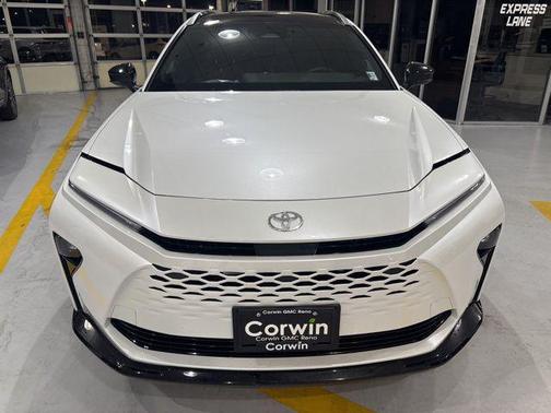 2025 Toyota Crown Signia Limited