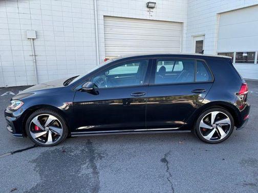 2018 Volkswagen Golf GTI 2.0T S 4-Door