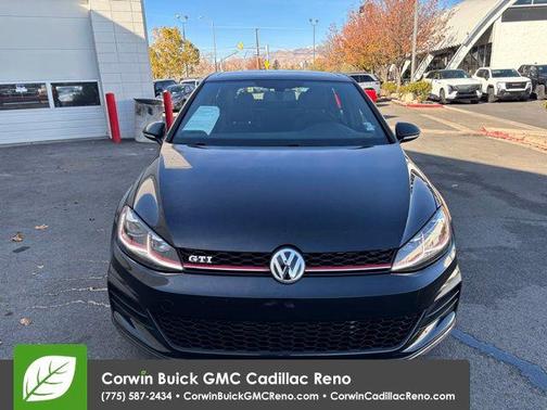 2018 Volkswagen Golf GTI 2.0T S 4-Door