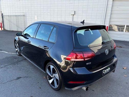 2018 Volkswagen Golf GTI 2.0T S 4-Door