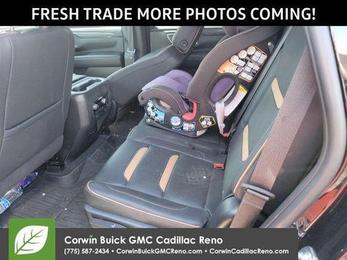 Onyx Black 2023 GMC Yukon 4WD AT4
