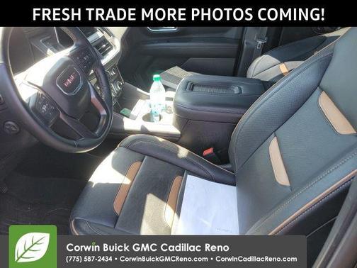 Onyx Black 2023 GMC Yukon 4WD AT4