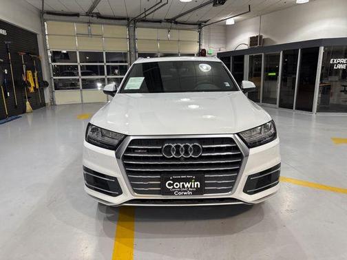 2019 Audi Q7 45 Premium Plus