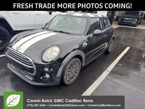 2017 MINI Hardtop Cooper