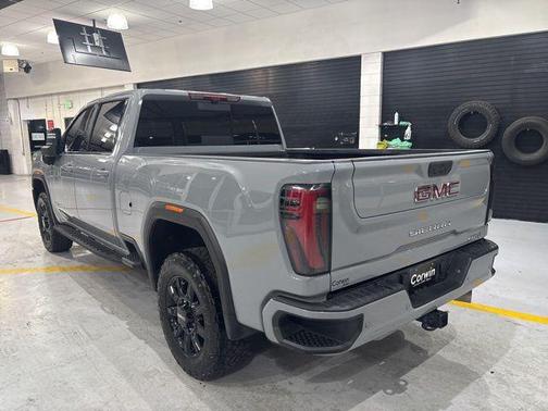 Thunderstorm Gray 2025 GMC Sierra 2500 AT4