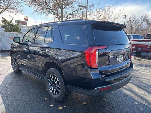 2023 GMC Yukon 4WD AT4