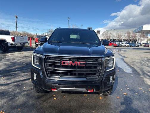 2023 GMC Yukon 4WD AT4