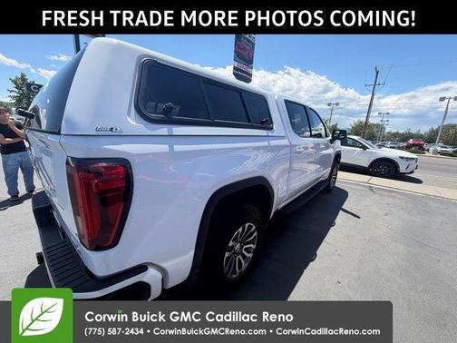 Summit White 2023 GMC Sierra 1500 AT4