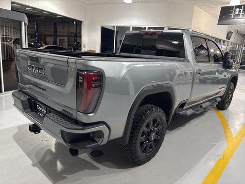 2024 GMC Sierra 2500 AT4
