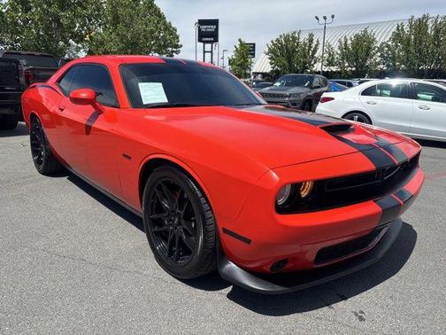 Go Mango 2020 Dodge Challenger R/T