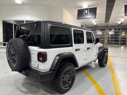 Bright White Clearcoat 2024 Jeep Wrangler Sport S