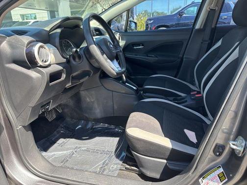 2021 Nissan Versa 1.6 SV