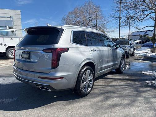 2025 Cadillac XT6 Premium Luxury AWD