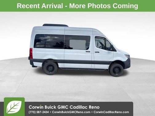 2022 Mercedes-Benz Sprinter 2500 Standard Roof