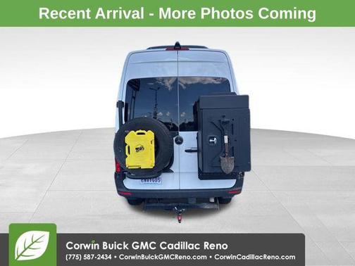 2022 Mercedes-Benz Sprinter 2500 Standard Roof