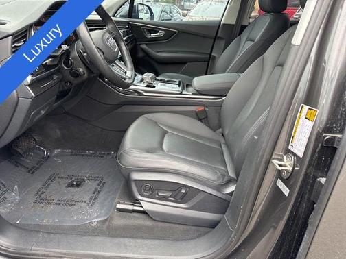 2021 Audi Q7 55 Prestige