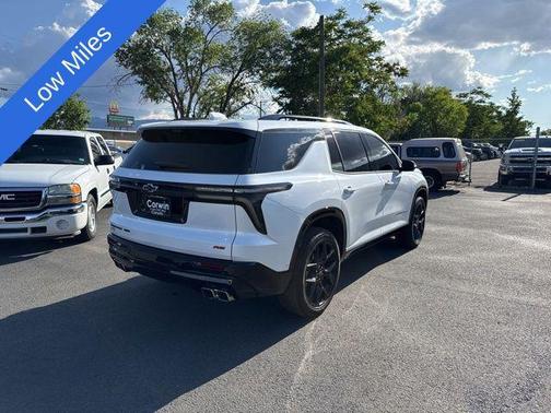 2024 Chevrolet Traverse RS