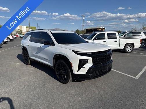2024 Chevrolet Traverse RS