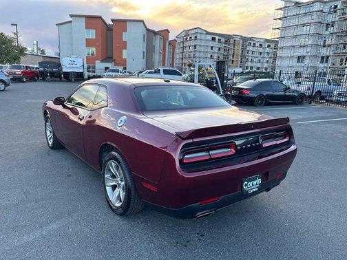 Octane Red Pearlcoat 2020 Dodge Challenger SXT