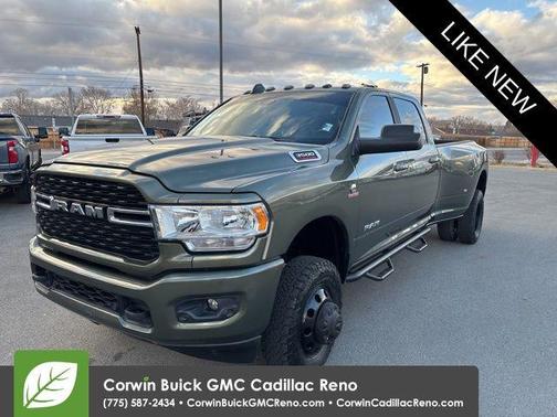 2022 RAM 3500 Big Horn Crew Cab 4x4 8' Box