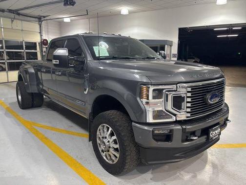 2022 Ford F-350 Platinum