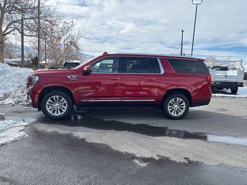 2021 GMC Yukon XL SLT