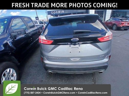 Silver Metallic 2021 Ford Edge Titanium