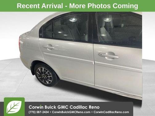 2010 Hyundai Accent GLS