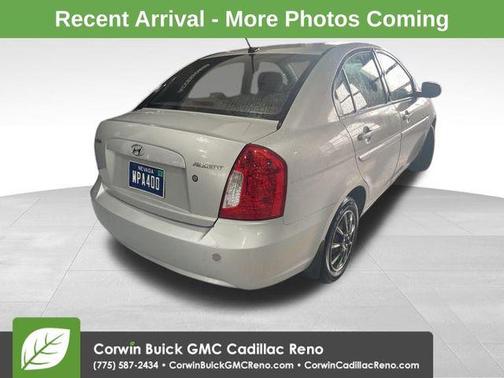 2010 Hyundai Accent GLS