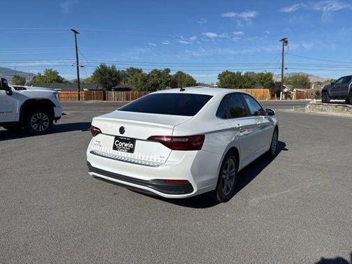 2024 Volkswagen Jetta 1.5T SE