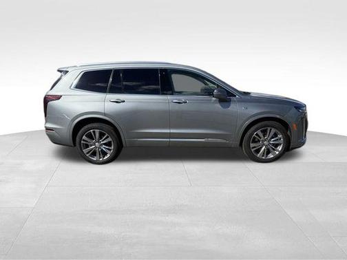 2025 Cadillac XT6 Premium Luxury AWD