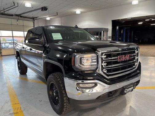 Onyx Black 2018 GMC Sierra 1500 SLT