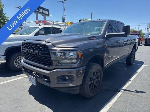 2022 RAM 2500 Big Horn Crew Cab 4x4 6'4' Box