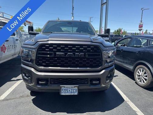 2022 RAM 2500 Big Horn Crew Cab 4x4 6'4' Box