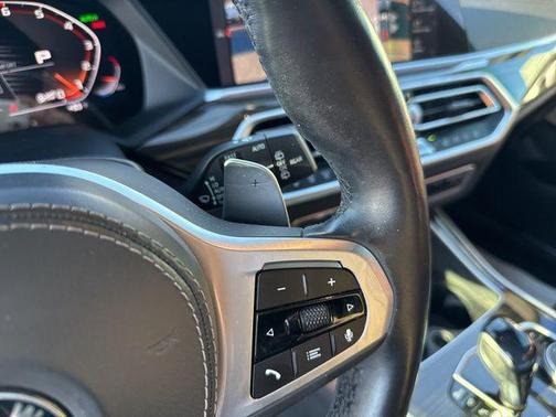 2021 BMW X5 M50i