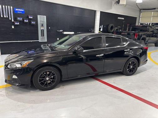 2020 Nissan Altima S FWD