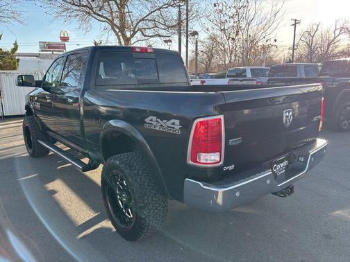 2017 RAM 2500 Laramie Crew Cab 4x4 6'4' Box