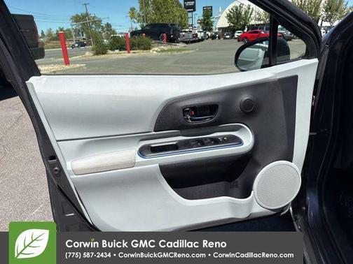 2013 Toyota Prius c Three