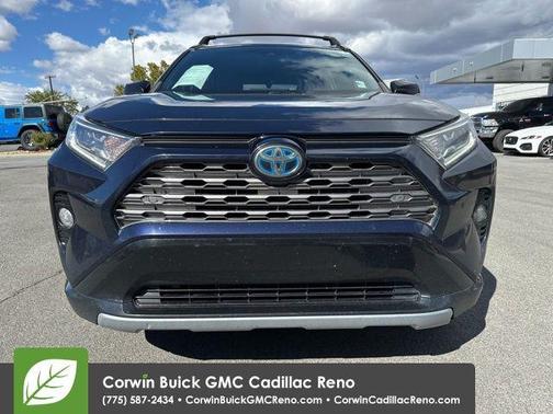 2020 Toyota RAV4 Hybrid SE