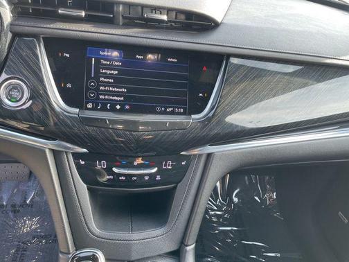 2021 Cadillac XT6 Premium Luxury AWD