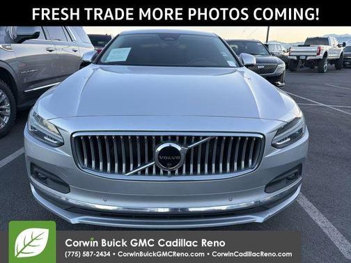 2022 Volvo S90 B6 Inscription