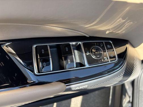 2024 Cadillac LYRIQ Luxury w/1SE