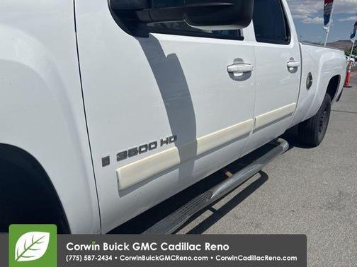 2008 Chevrolet Silverado 3500 LTZ Crew Cab