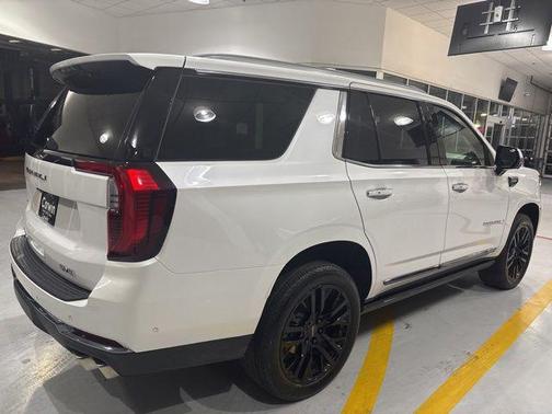 2025 GMC Yukon Denali Ultimate