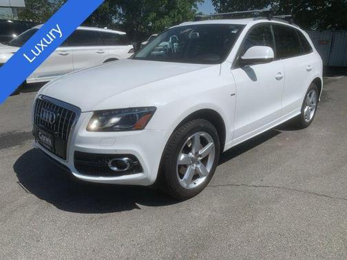 2011 Audi Q5 Premium Plus