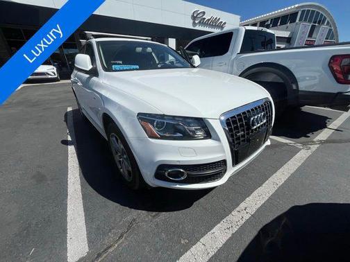 2011 Audi Q5 Premium Plus